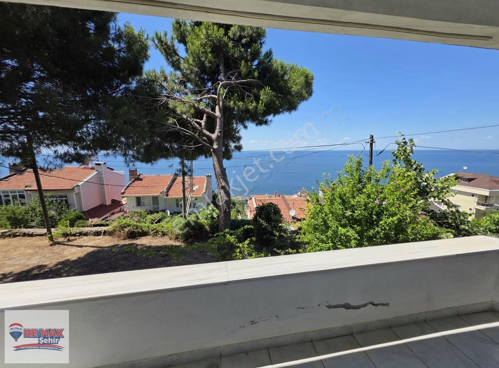 Re/max'dan Esenköy'de Satılık 2 Katlı Müstakil Ev - Görsel 9