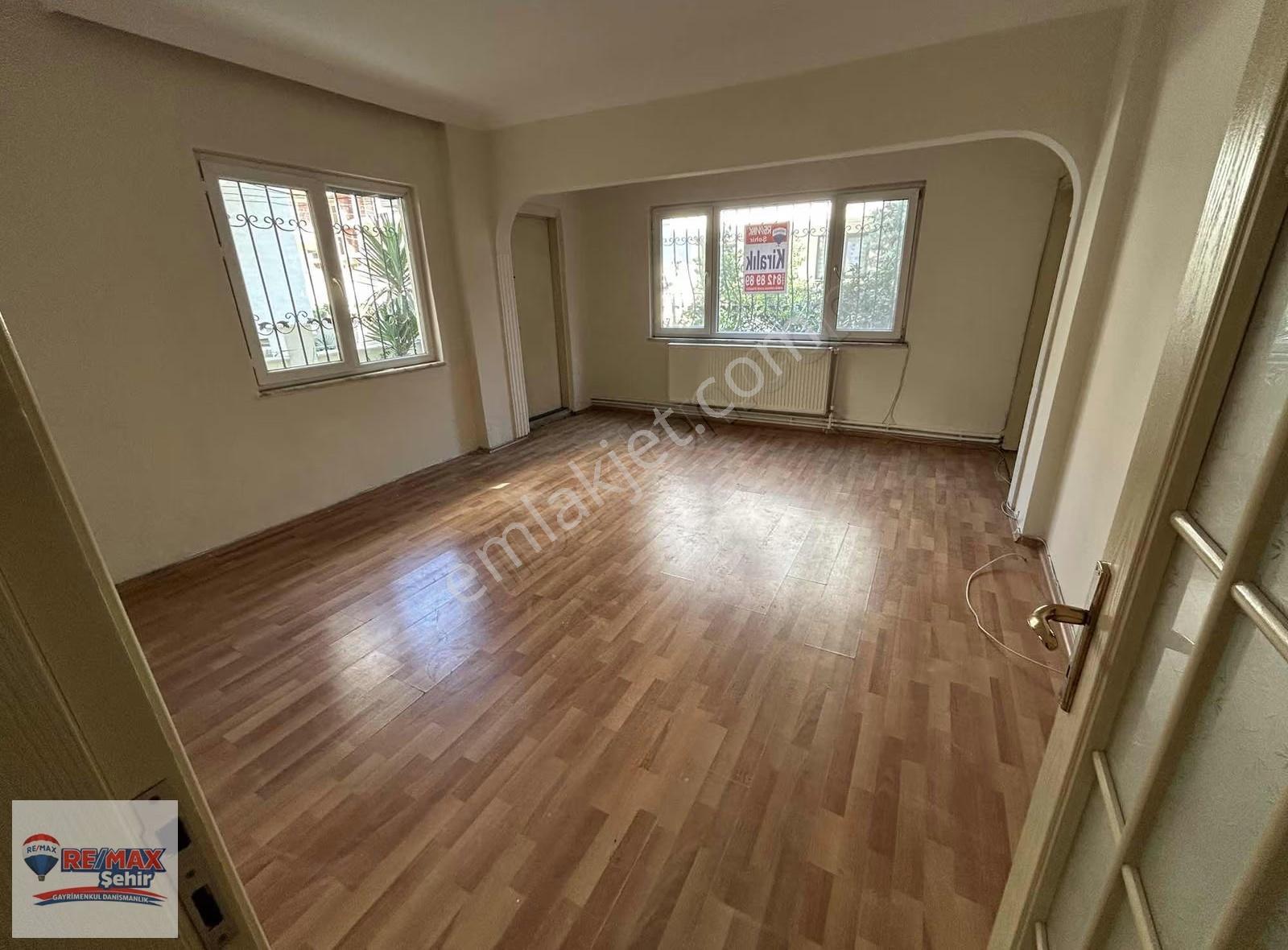 Re/max Şehir'den Yalova Gop Mahallesinde Kiralık Daire - Görsel 6