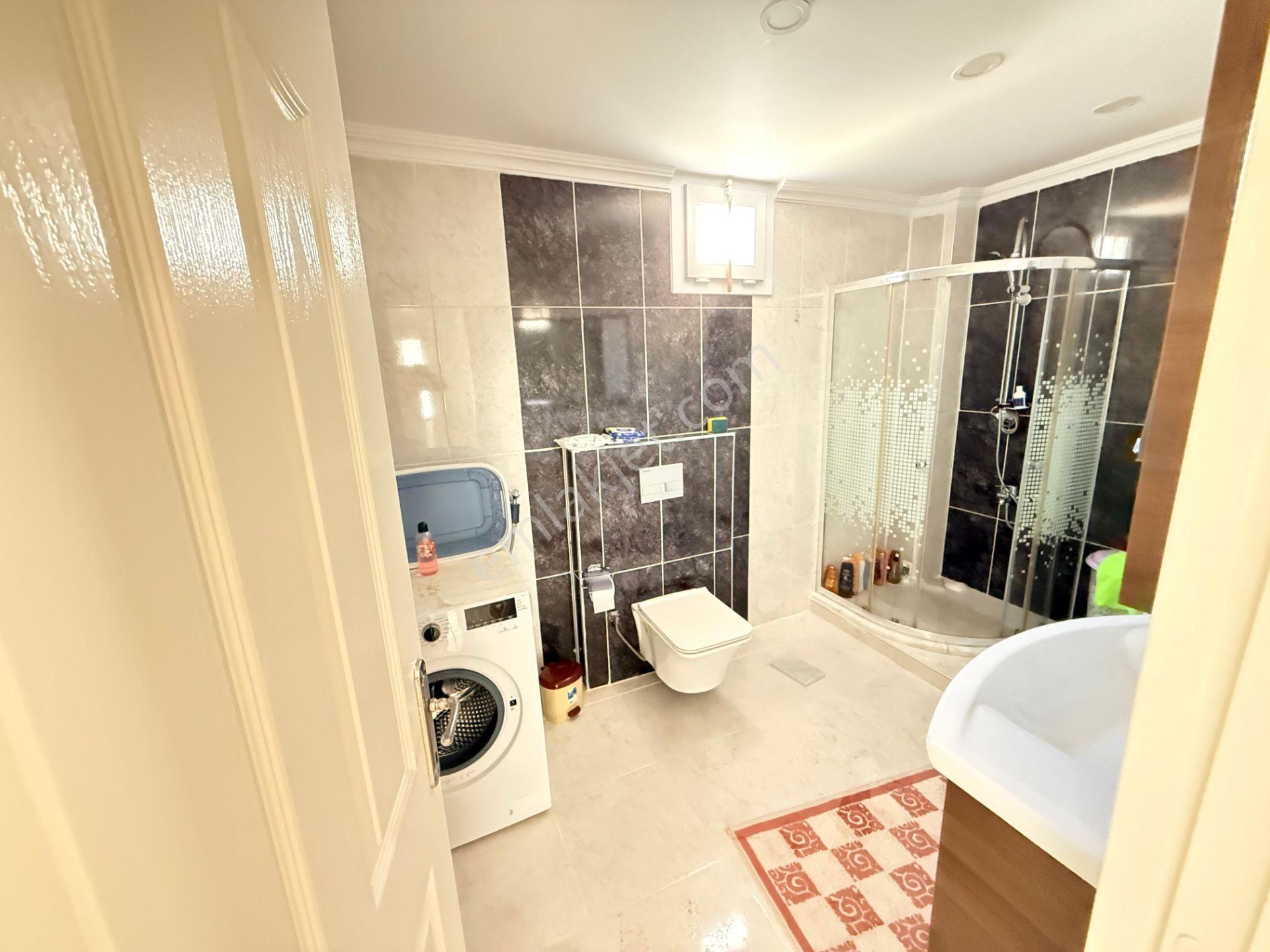 Denize Sıfır Bağımsız Site İçerisinde Ful Yapılı Villa - Görsel 12