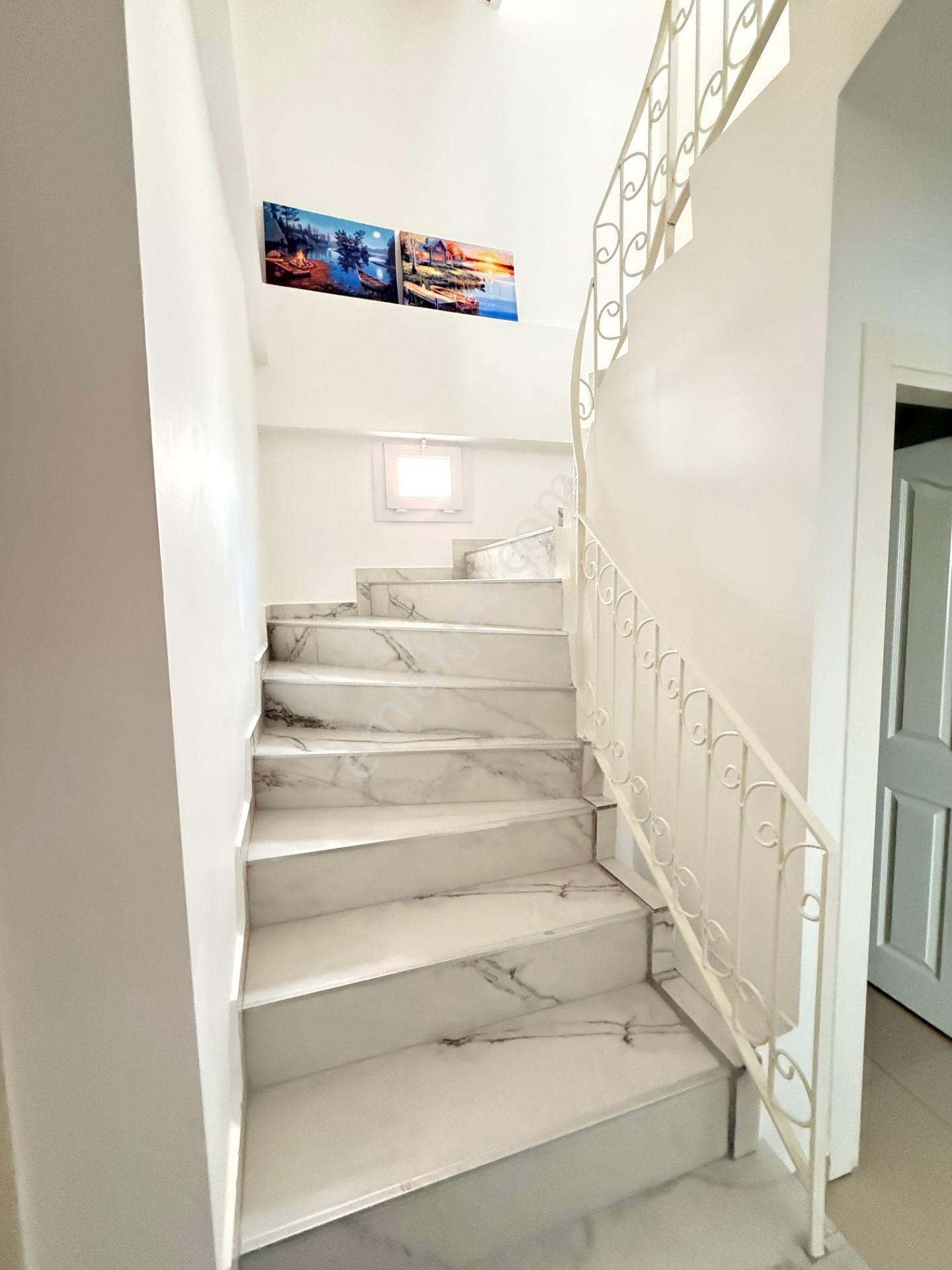 Denize Sıfır Bağımsız Site İçerisinde Ful Yapılı Villa - Görsel 40