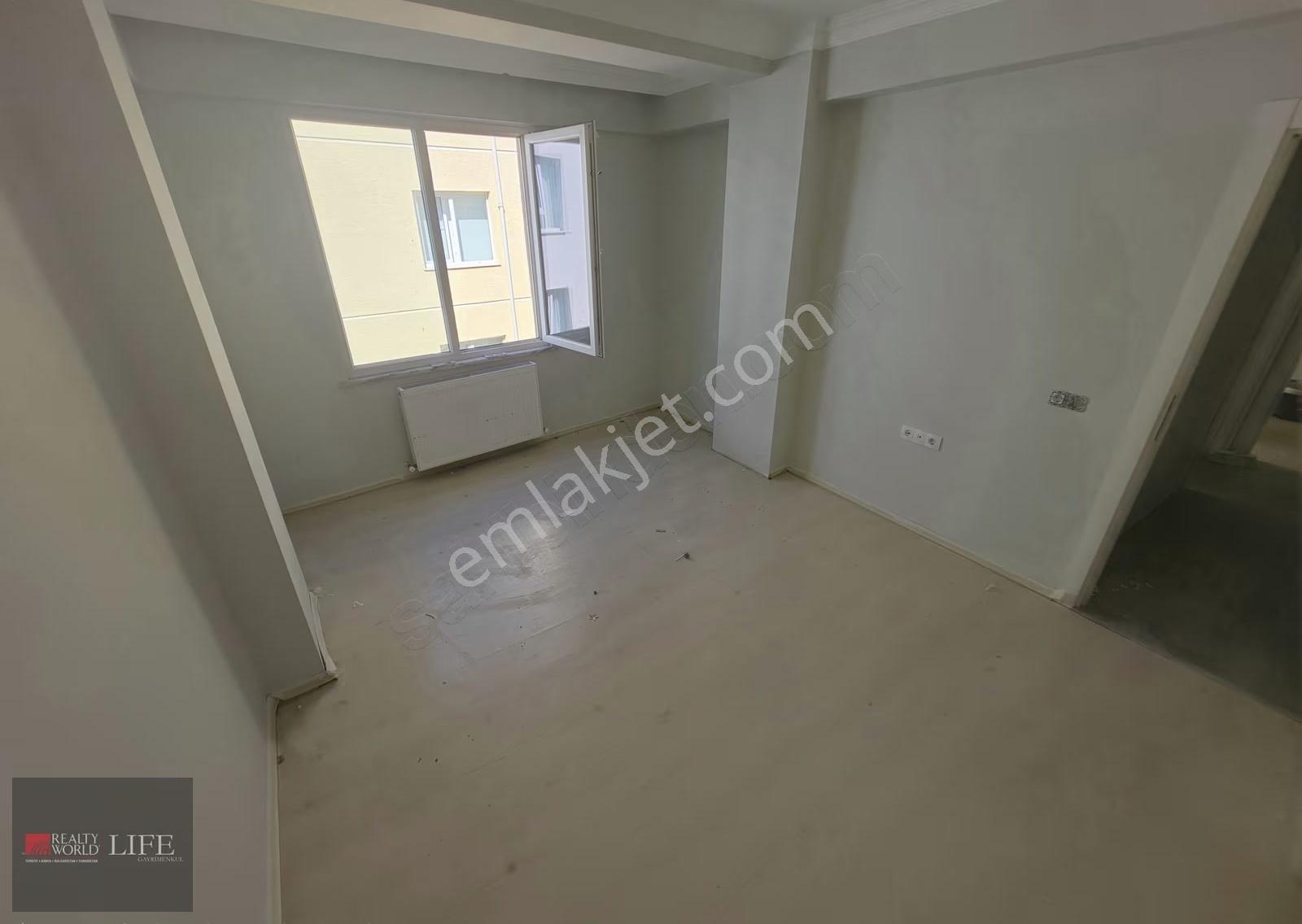 Rwlıfe// Büyükdere Mah. Kaplanlar Sokakta Kiralık 3+1 Daire - Görsel 24