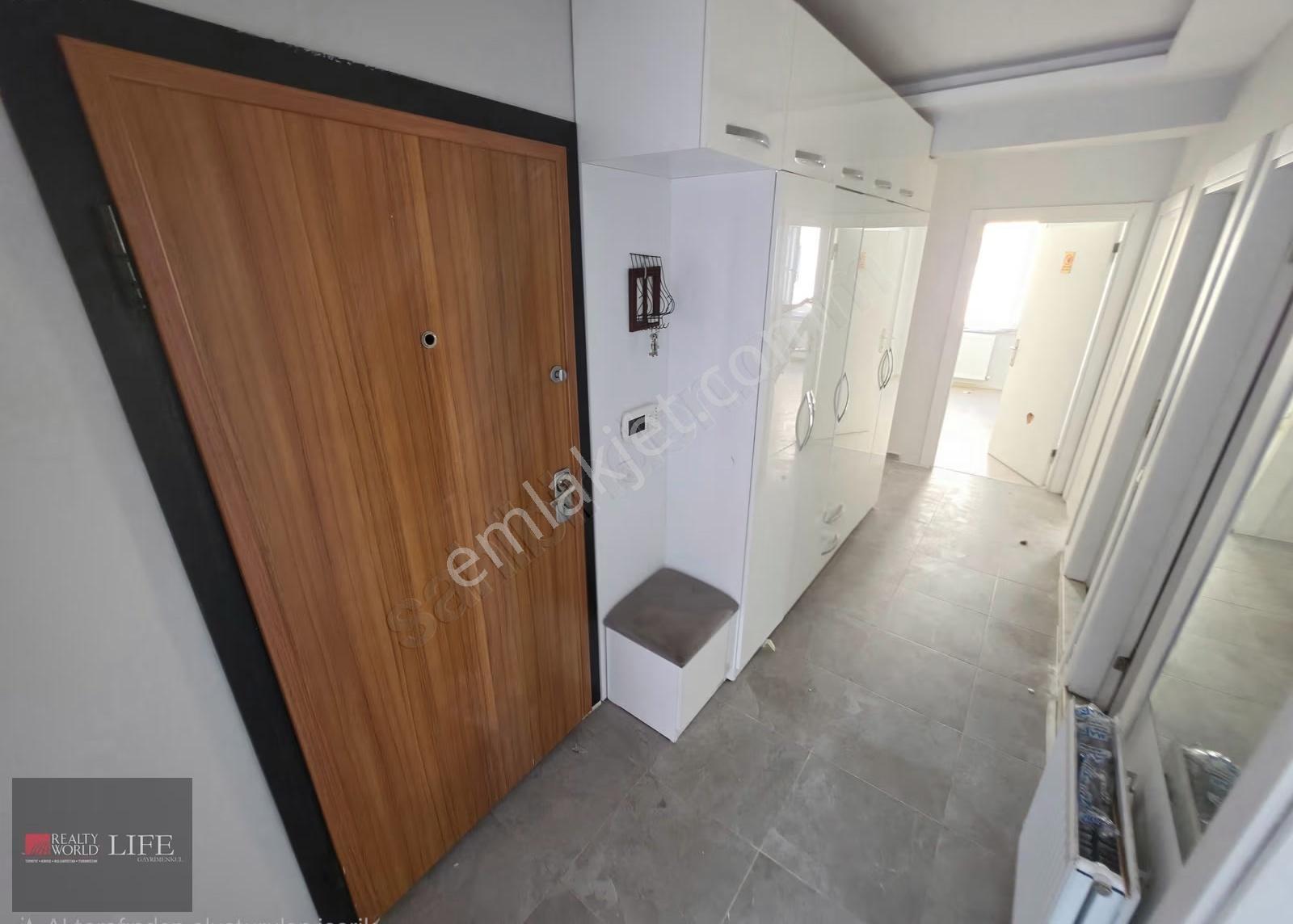 Rwlıfe// Büyükdere Mah. Kaplanlar Sokakta Kiralık 3+1 Daire - Görsel 19