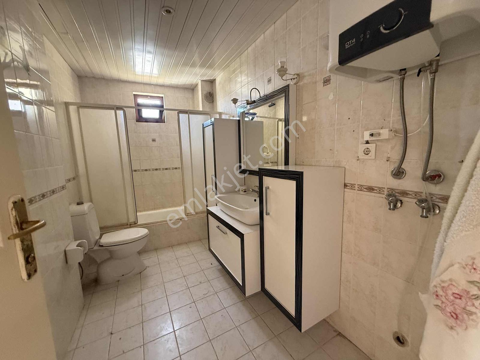 Yeşilbahçede Merkezi Konumda, Geniş 3+1 Kiralık Daire - Görsel 25