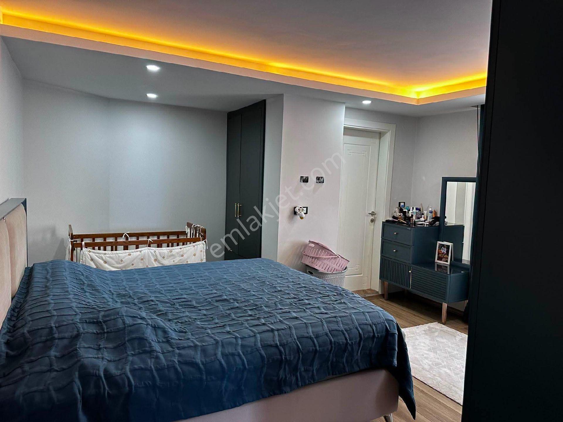 Samsun Atakum İstiklal Mahallesi'nde Kat Tapulu Ebeveyn Banyolu 2+1 Satılık Daire - Görsel 28