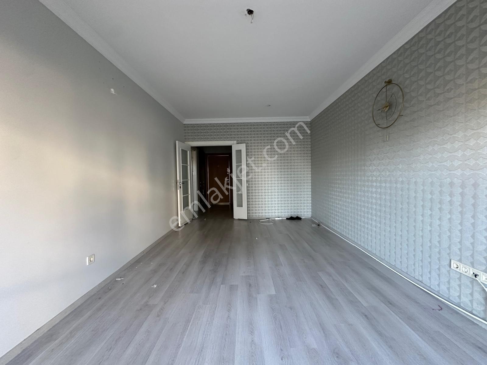 Bahçeşehir Vaditepe 4. Bölge C Kapısı Kiralık Daire Temiz - Görsel 3