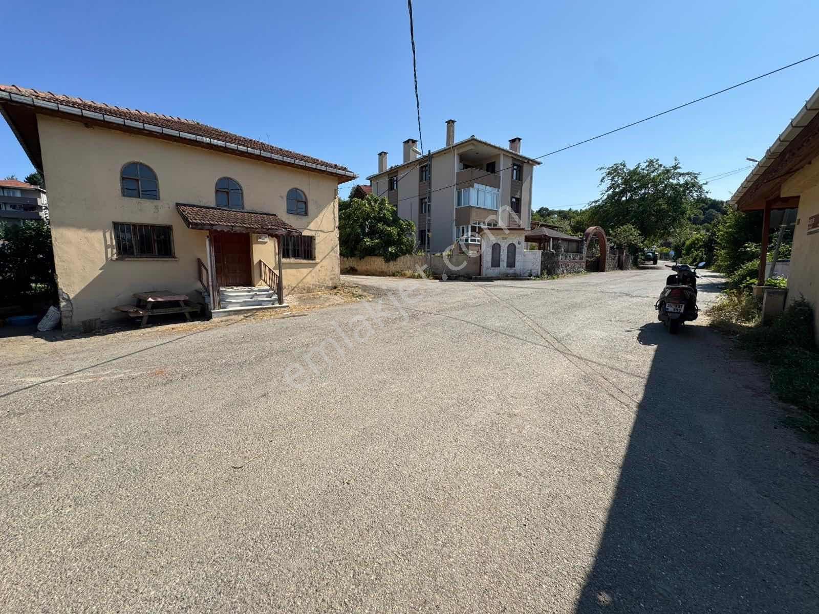 Ağva/kalem İmarlı Köy İçi Köşe Parsel 239m2 - Görsel 29