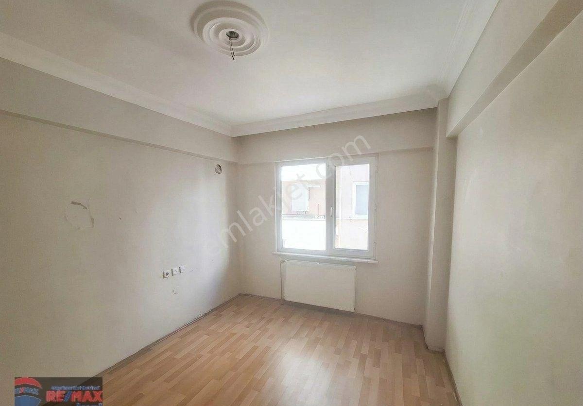 Re/max İnci'den Karesi Toygar Mah. Damla Sitesinde Satılık 2+1 Daire - Görsel 38