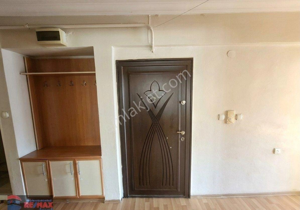 Re/max İnci'den Karesi Toygar Mah. Damla Sitesinde Satılık 2+1 Daire - Görsel 5