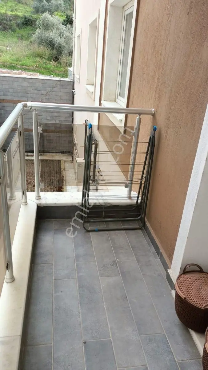 Eşyalı Satılık 1+1 Doğalgazlı Daire - Görsel 2