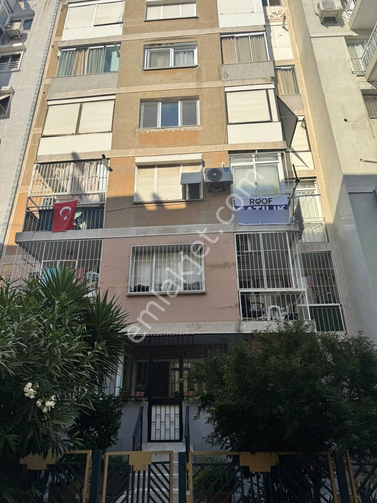 Karataş'ta Satılık Tadilatlı 3+1 Daire