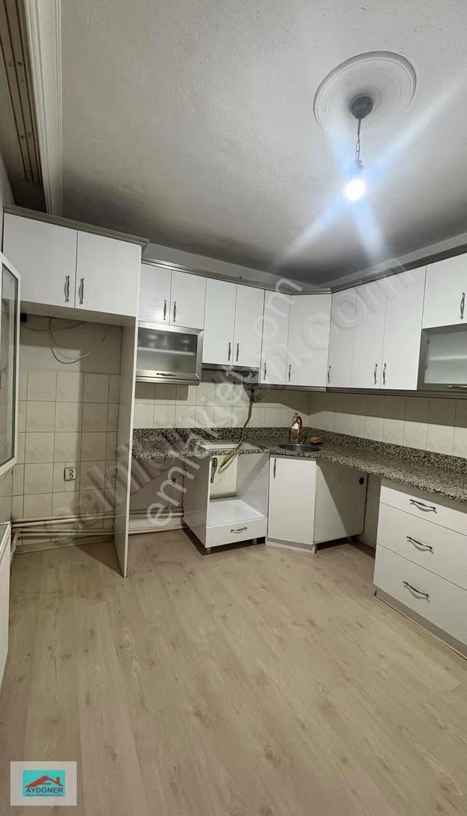 Buca Yenigün Mah Muhtatlıgına Yakın 2+0 Doğalgazlı Kiralık Daire - Görsel 2