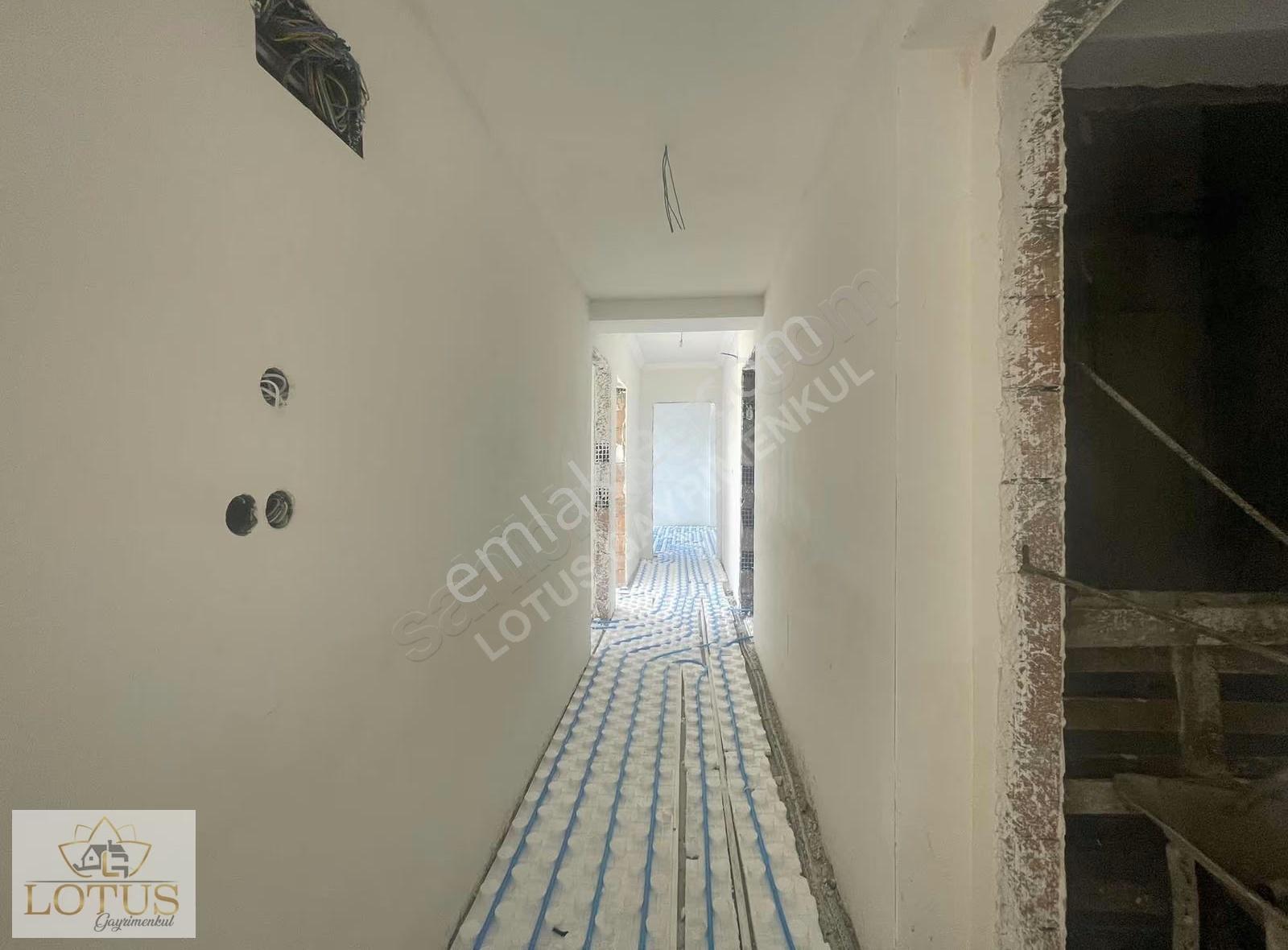 Kartepe Ertuğrul Gazi Mah.projeden Satılık Arakat 2+1 Daire - Görsel 3