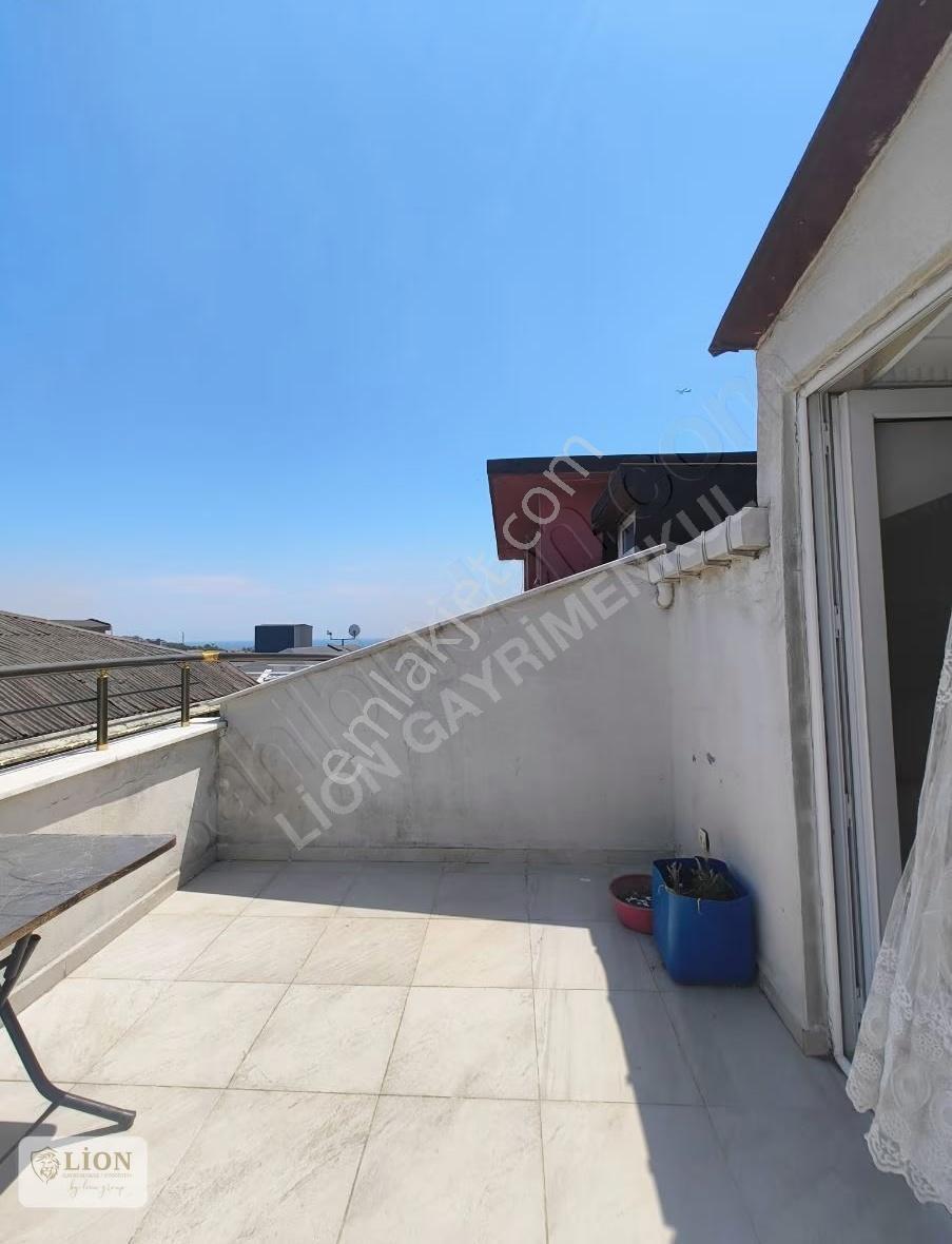 Beylikdüzü Kavaklı Çarşı Merkezde 3+2 Dubleks Daire - Görsel 6