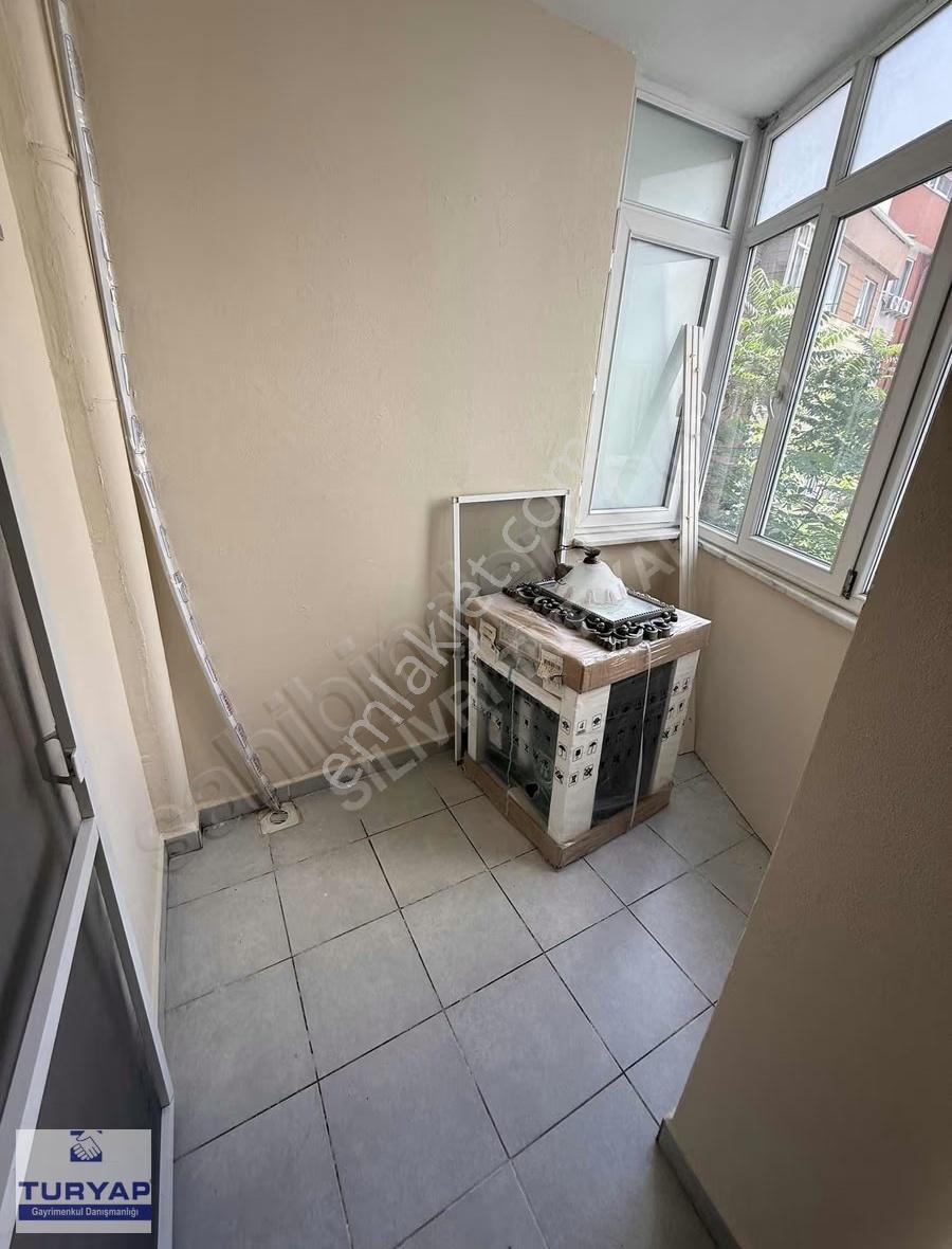 Çarşı Merkezde Kiralık 3+1 Geniş Daire - Görsel 4