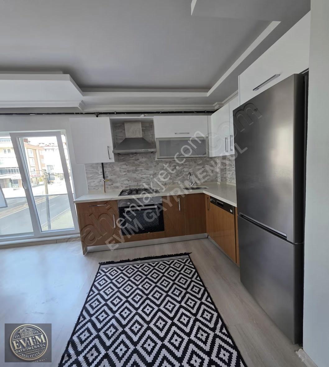 Fatih Mah. Kiralık Eşyalı 1+1 Merkezi Konumda 55m² Lüx Daire. - Görsel 6