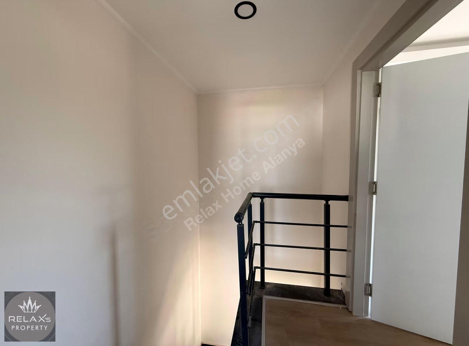 Avsallar Bölgesi Lüx Site İçerisinde 2+1 Dublex Deniz Manzralı - Görsel 19