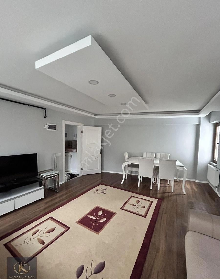🏠 Merkezi Konumda 3 Katlı Bina – İki 1+1 Daire, Otopark Ve Ayrı Tapu! - Görsel 12