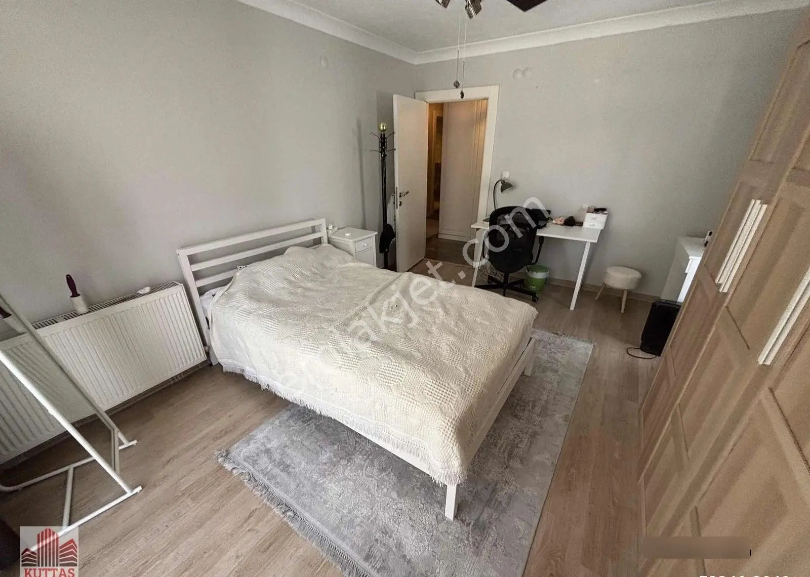 Kuttaş'tan Yüksek Tavanlı Metro Karşısı 4+2 Salonlu Ön 250 M2 - Görsel 4