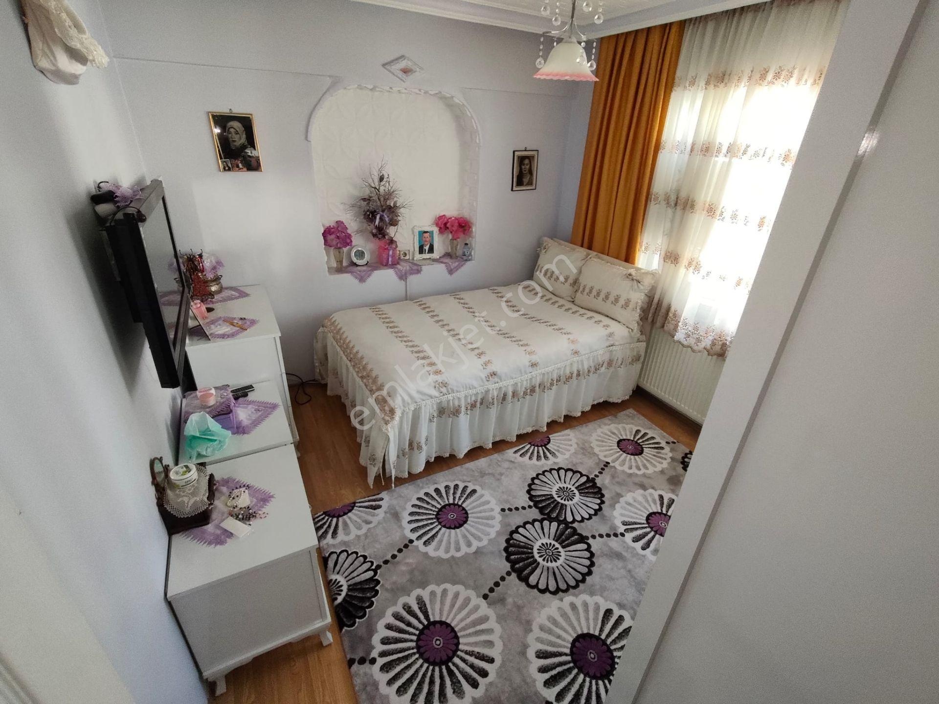 Yılmaz Gayrimenkul Den Pınarbaşı Mah 3+1 Merkezi Konum 120 M2 Lüx Yapılı 4,099 Pazarlıklı Dairepaz - Görsel 3