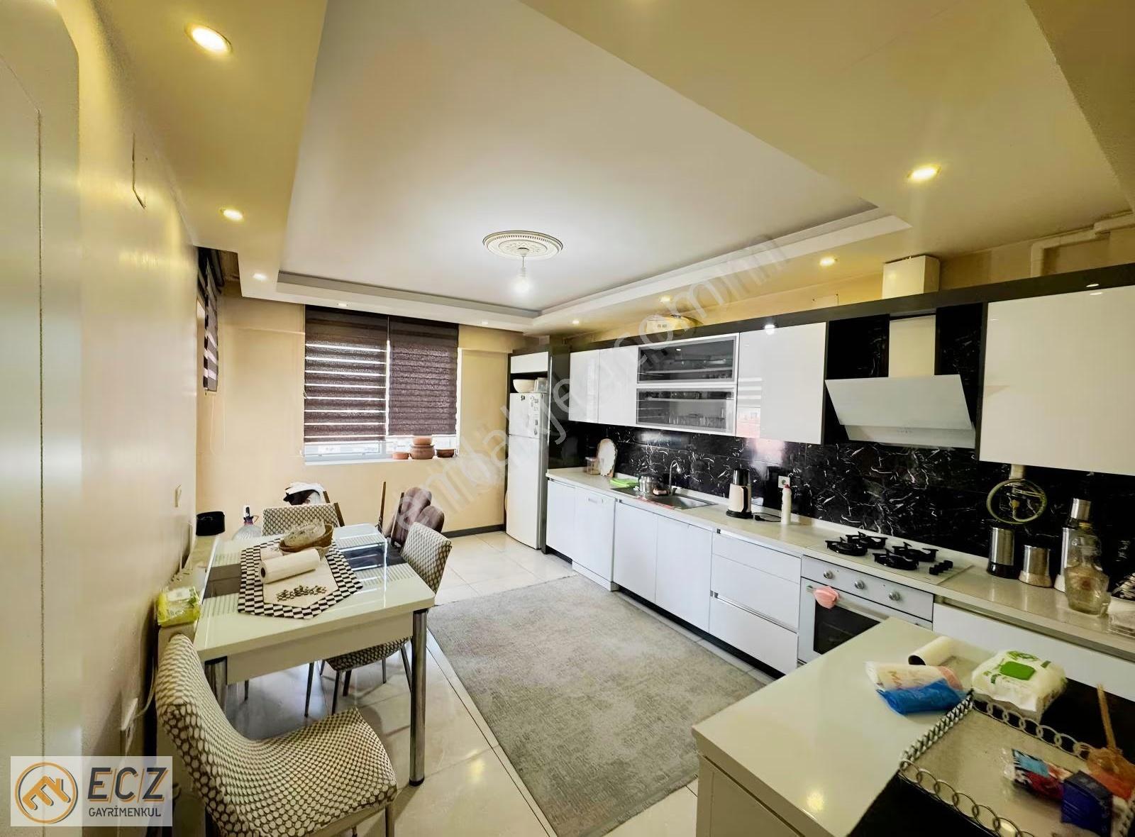 Manisa Alaşehir Satılık 3+1 Daire İstasyon Mah. Park Cepheli - Görsel 6