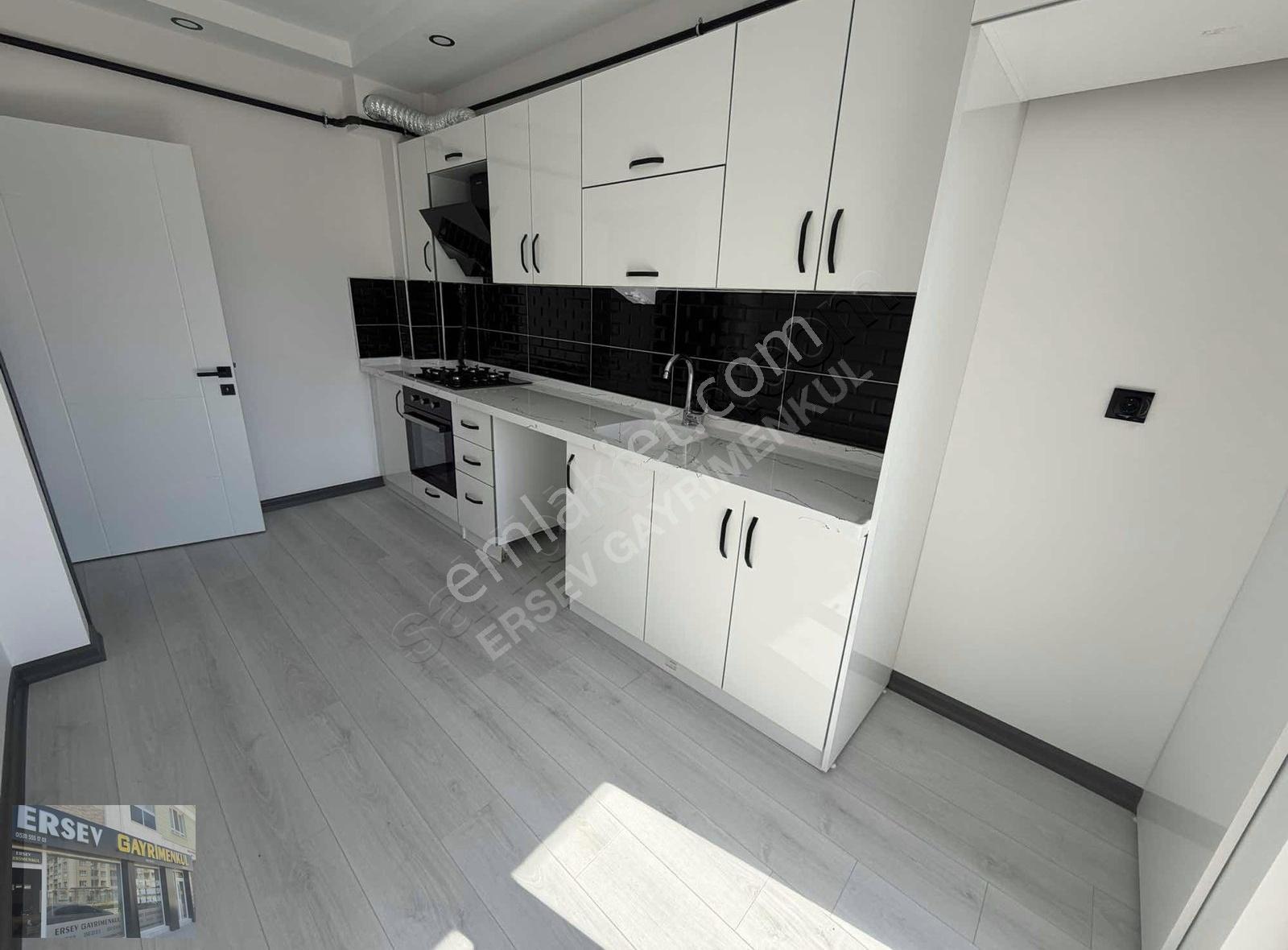 Şirintepe'de Satılık 2+0 Daire, 55m², Anadolu Üni. Yakını - Görsel 4