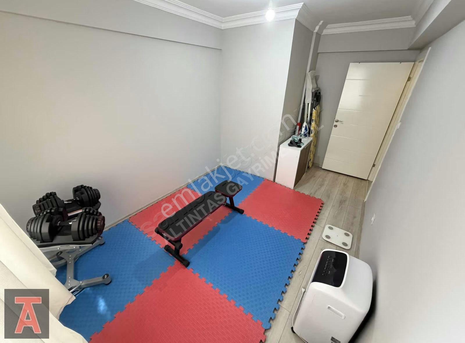 Piyade Mah'de Ara Katta Ultra Lüx Yapılı Cadde Üzeri 3+1 - Görsel 2