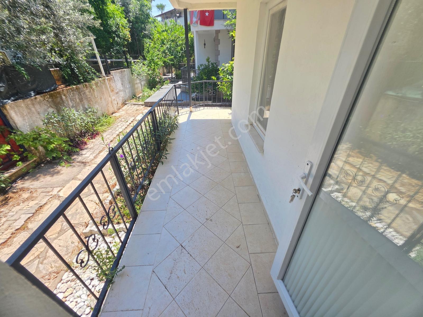 Marmaris Armutalan Da Havuzlu Sitede Satılık 3+1 Geniş Villa - Görsel 17