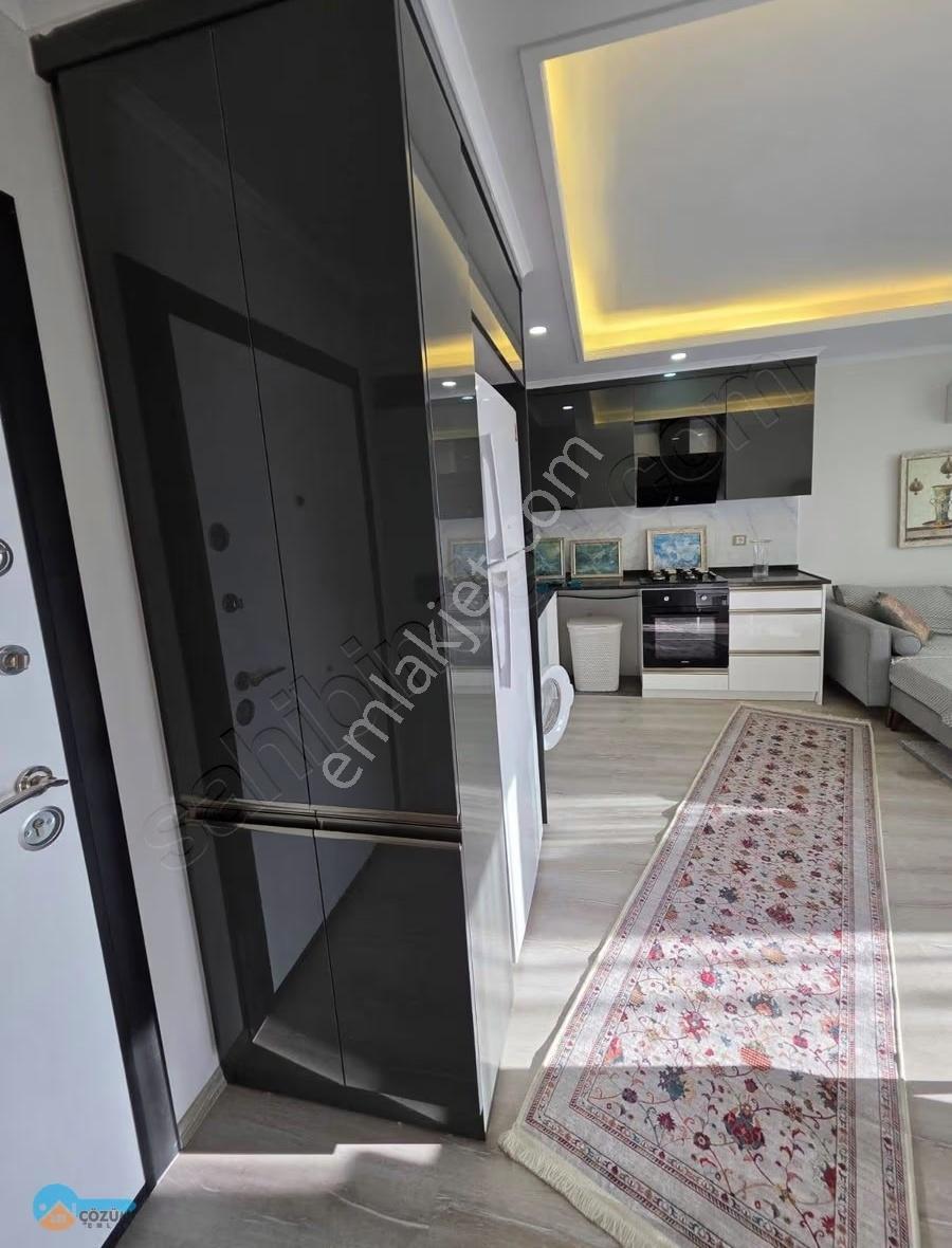 Merkeze Yakın Full Mobilyalı 1+1 Daire....!!! - Görsel 3
