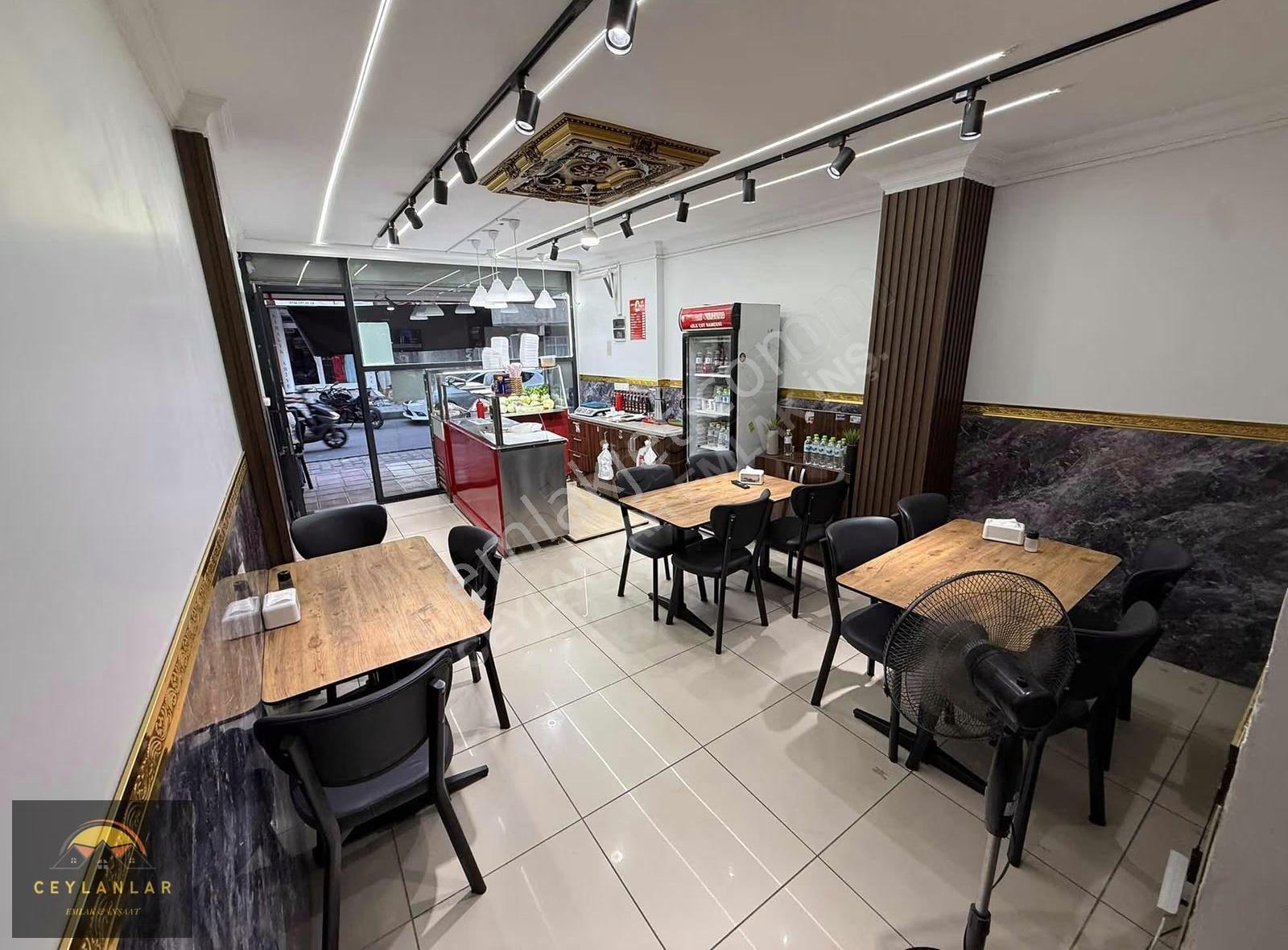 Metro Karşısı, Hazır Kiracılı 150m² Cadde Dükkanı - Görsel 7