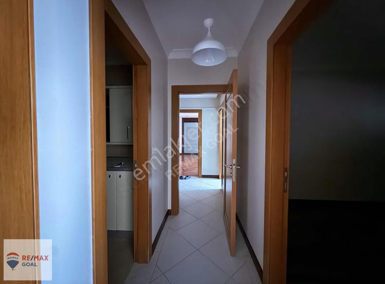 Caddebostan Taş Mektep'te Geniş 4+1 Dubleks Kiralık Daire - Görsel 30