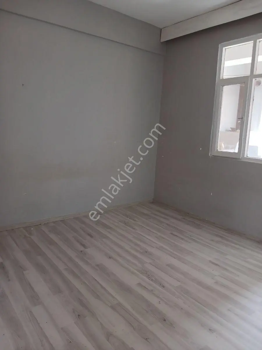 Tokat Bizim Emlaktan Kiralık 3+1 Daire - Görsel 2