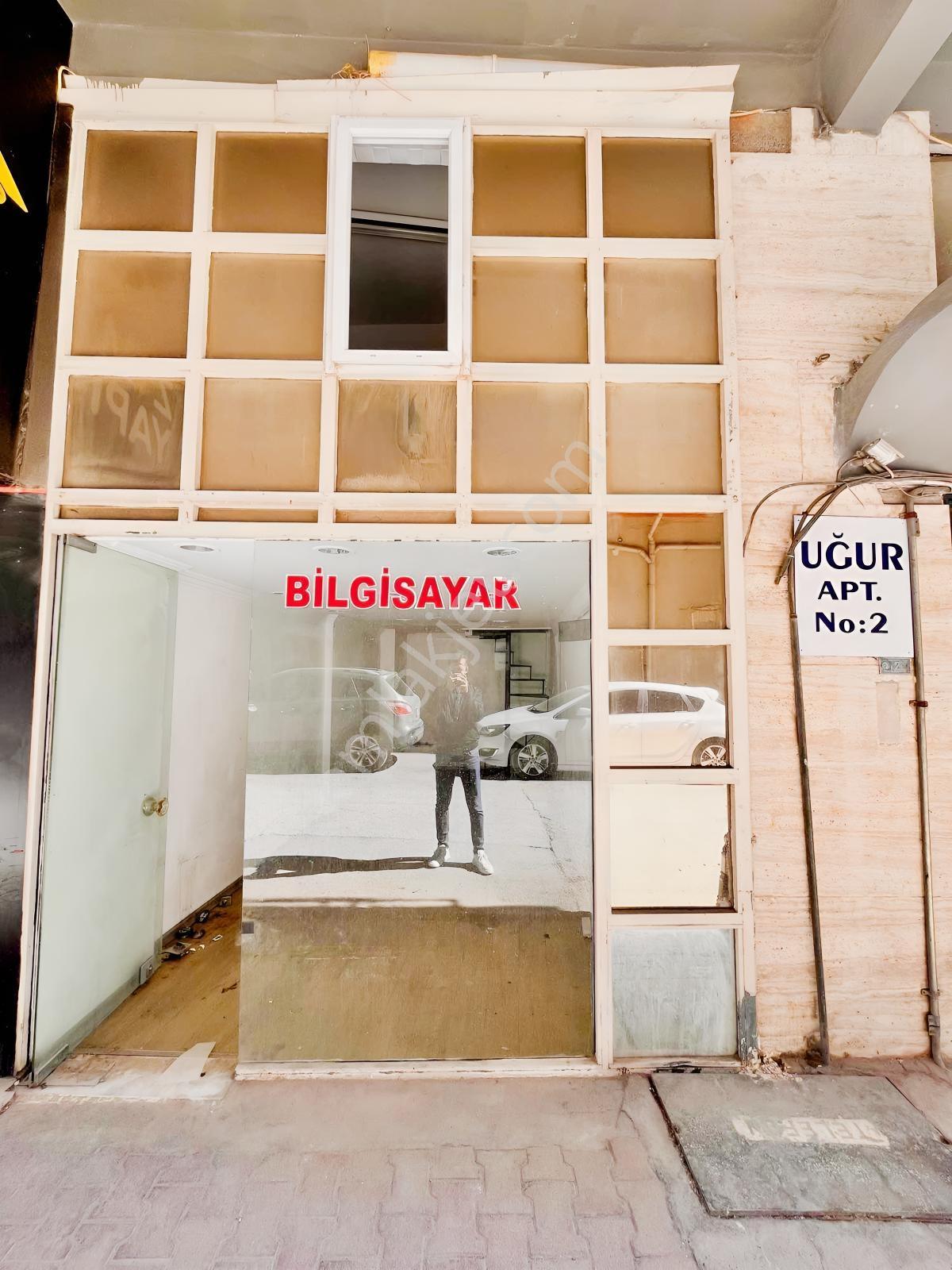 Konyaaltı Caddesi'de Yüksek Kira Getili Yatırımlık Satılık - Görsel 2