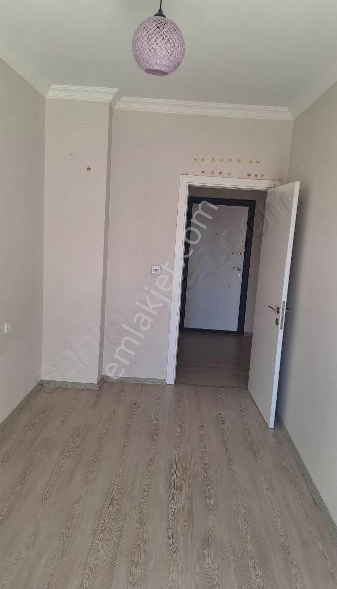 Buca İnönü Arakat Ebebeyin Banyolu Daire - Görsel 3