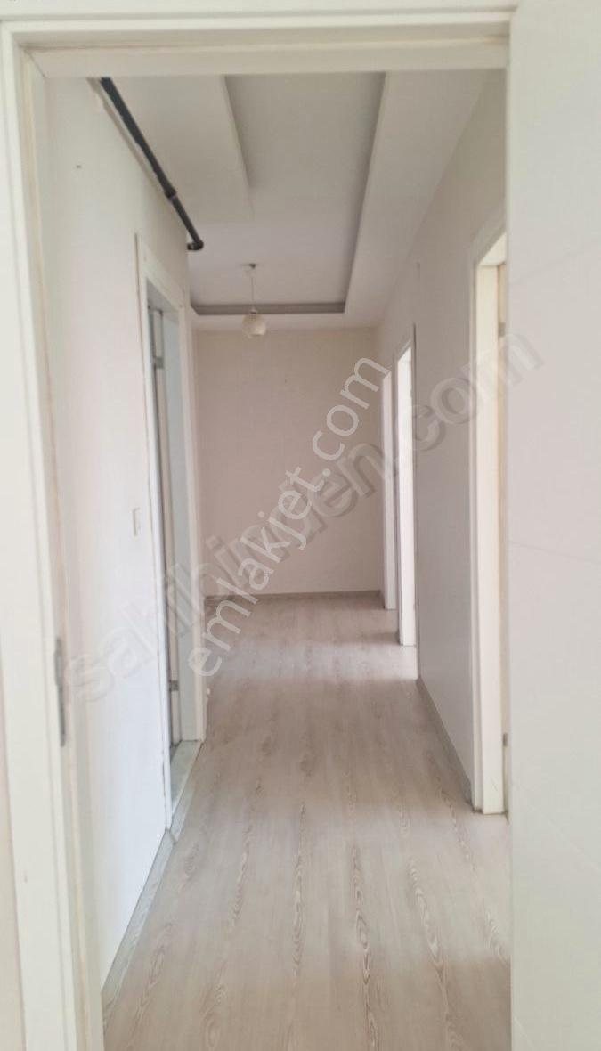 Buca İnönü Arakat Ebebeyin Banyolu Daire - Görsel 20