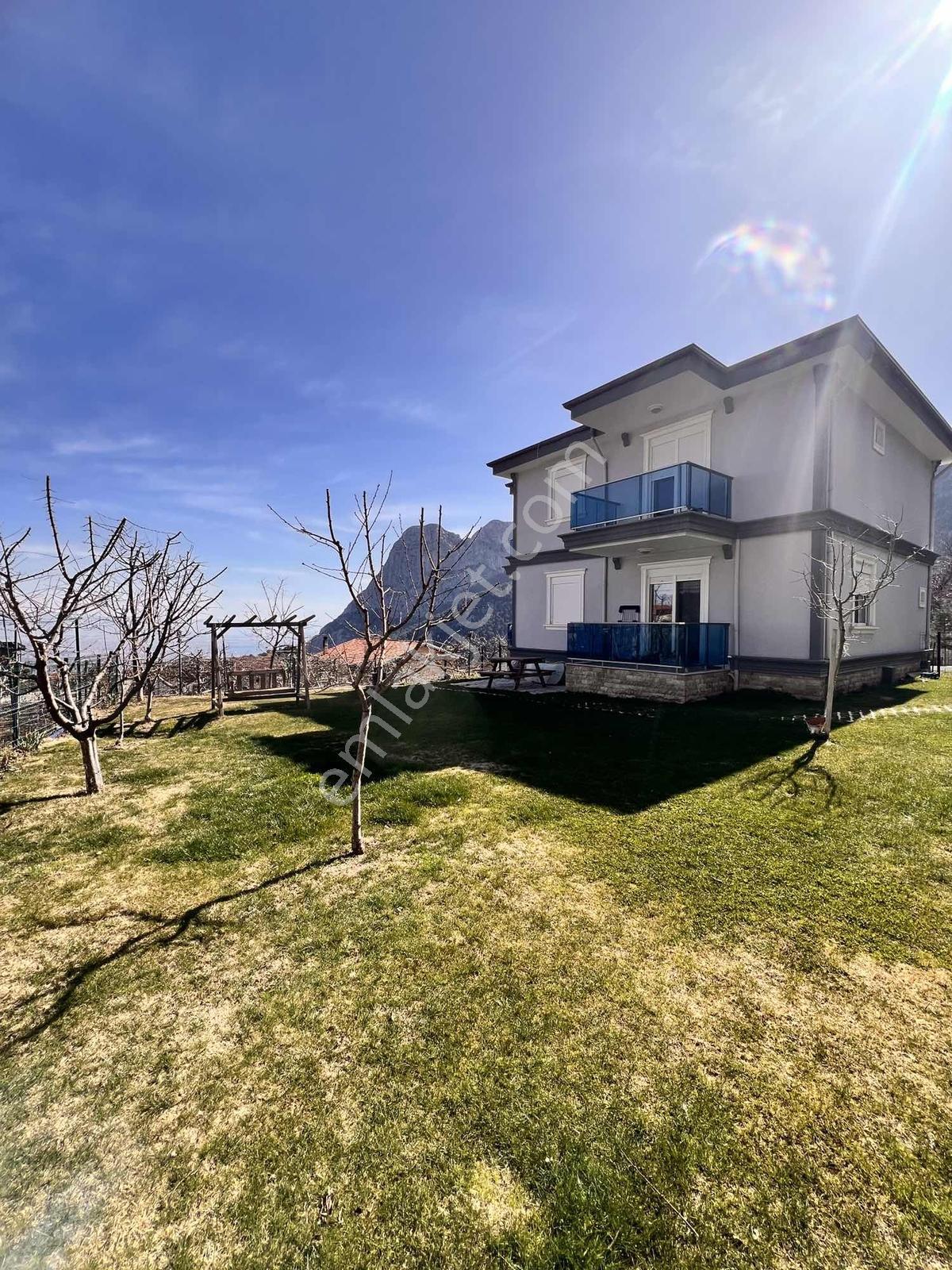Çağlarca'da Deniz Ve Dağ Manzaralı 4+1 Satılık Villa - Görsel 42