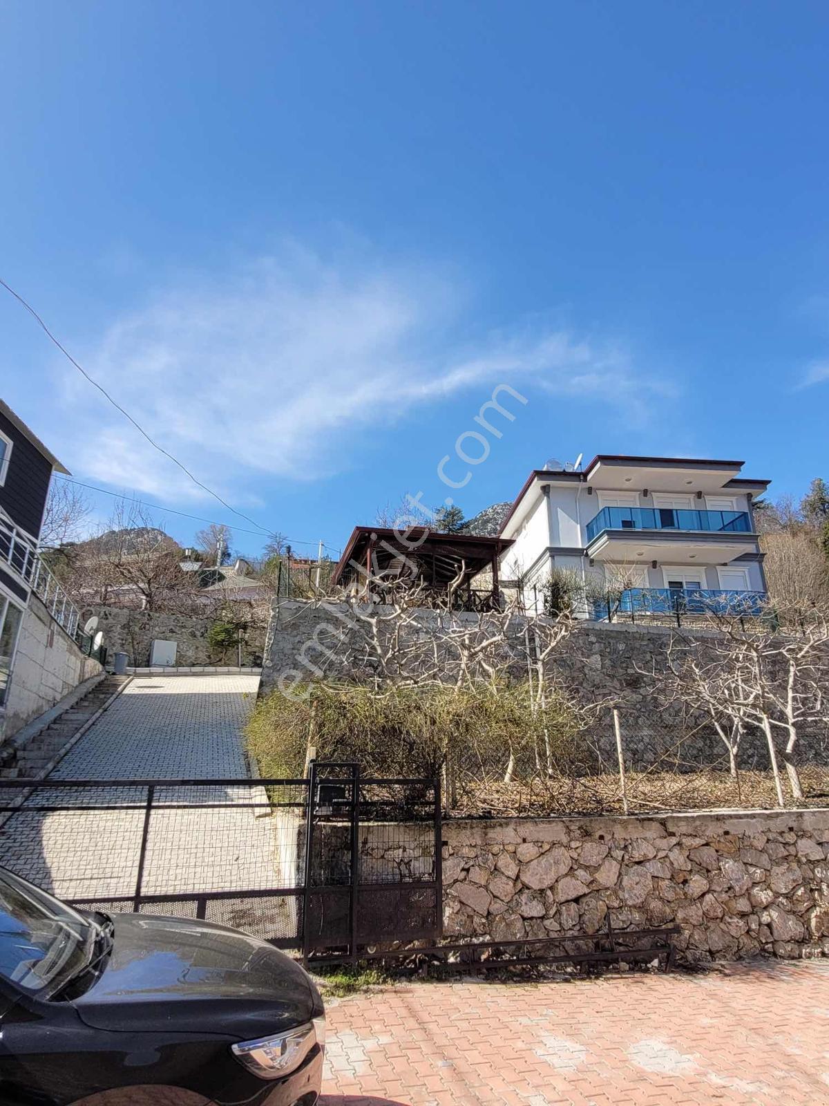 Çağlarca'da Deniz Ve Dağ Manzaralı 4+1 Satılık Villa - Görsel 35