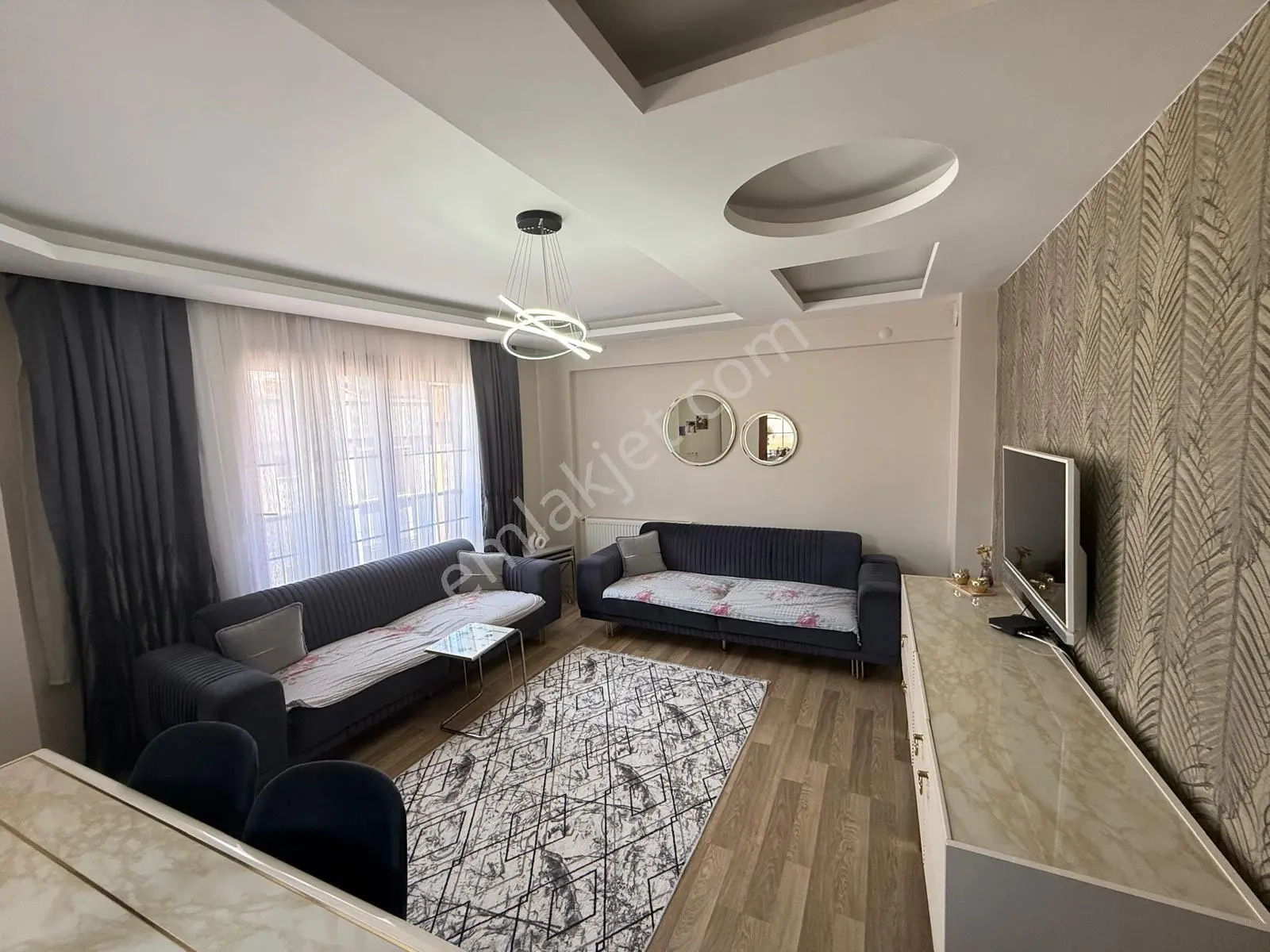 Sevgi Mahallesinde 3+1 Doğalgazlı Satılık Daire