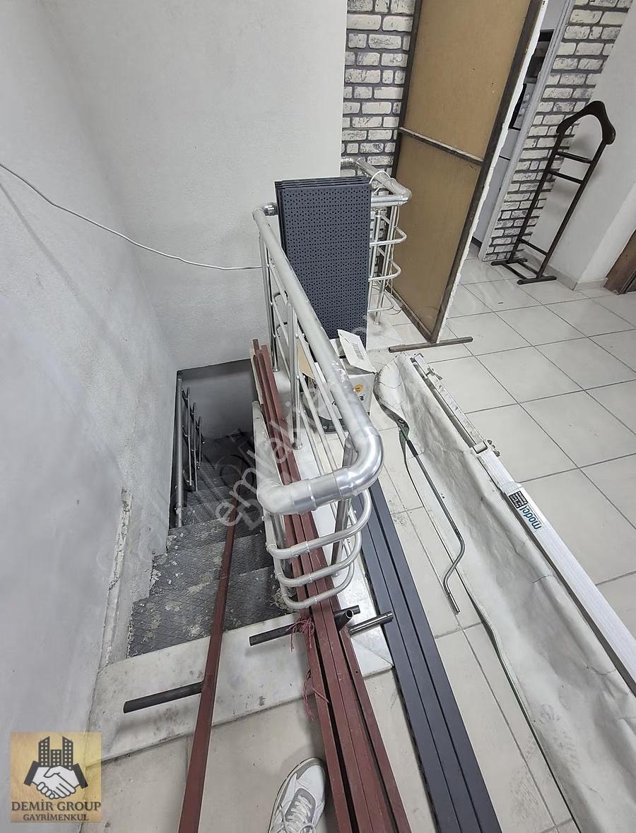 Araplar Mh. Karakayış Cd. Kiralık 480 M² Dükkan (220m² + 260m²) - Görsel 10