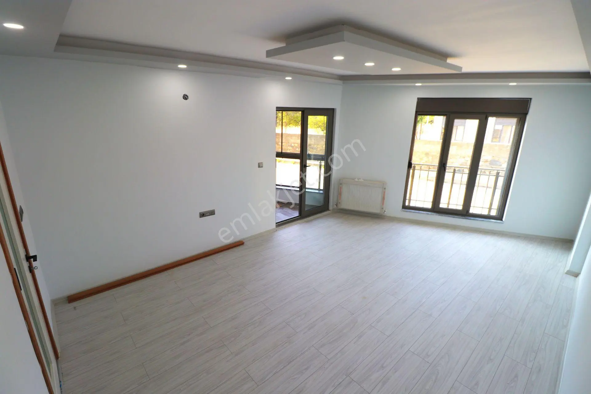 Aktif'ten Zeytinli'de Satılık 3+1 Bu Büyüklükte Bu Fiyata Muazzam Geniş Daire - Görsel 3