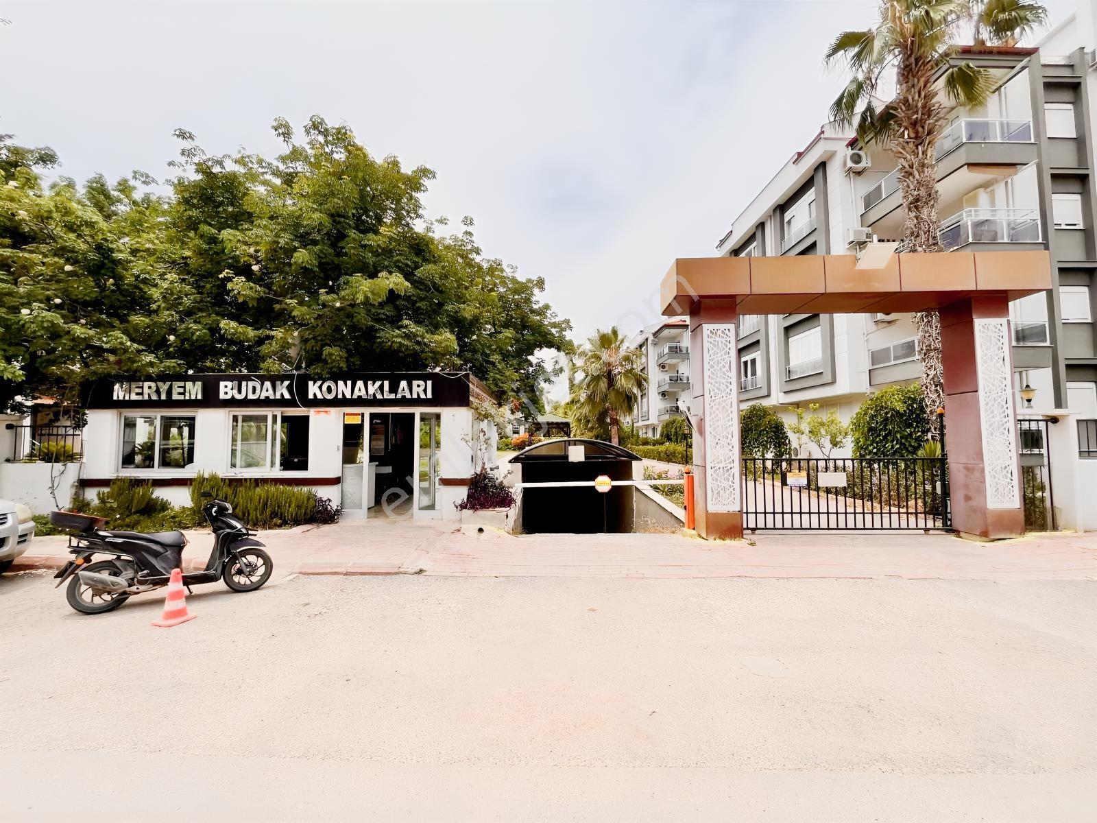 Konyaaltında Havuzlu Sitede Kapalı Otoparklı Doğalgazlı 3+1 - Görsel 15