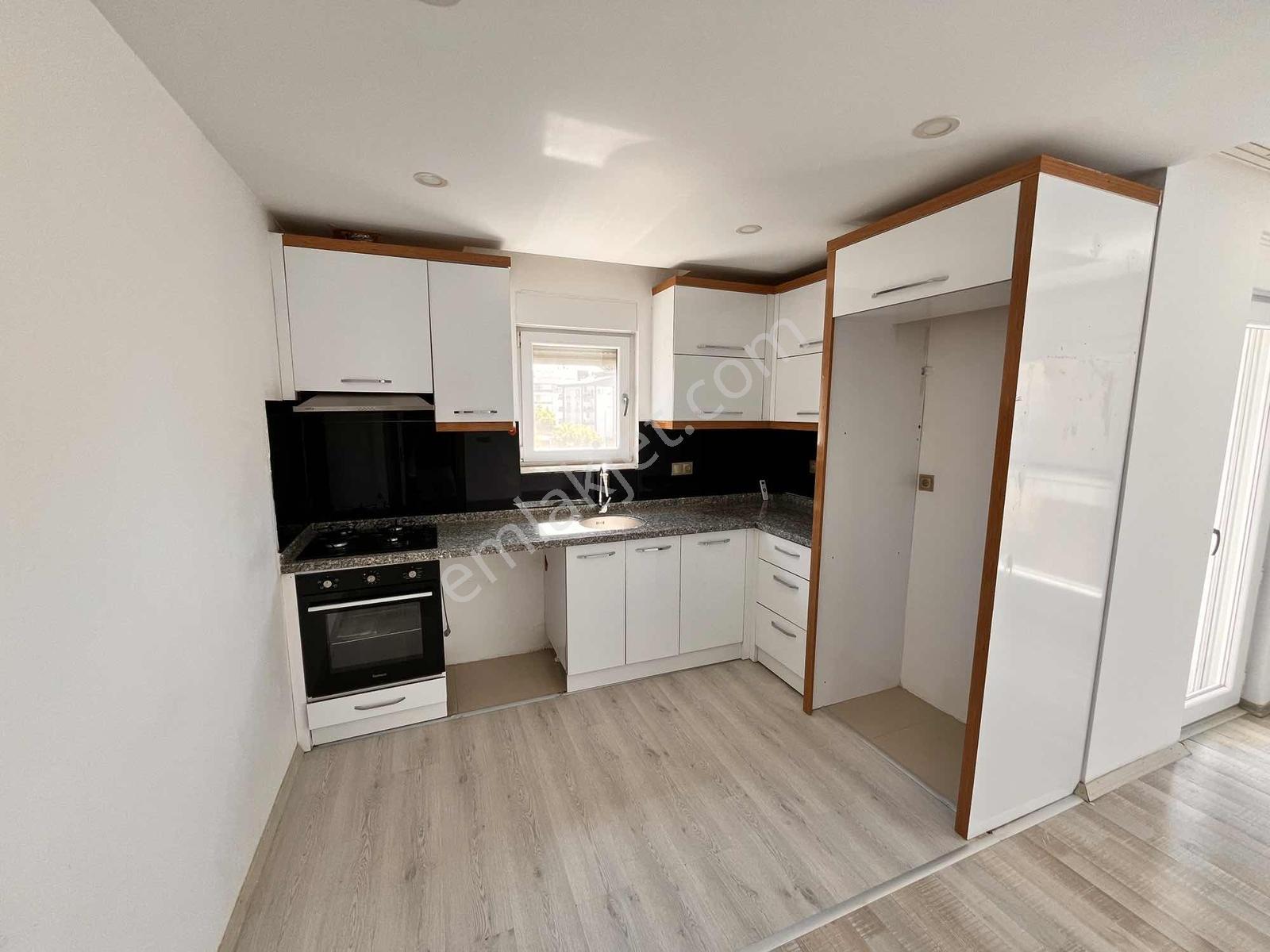 Hurma'da Havuzlu Site İçerisinde Kapalı Otoparklı 2+1 Daire - Görsel 16