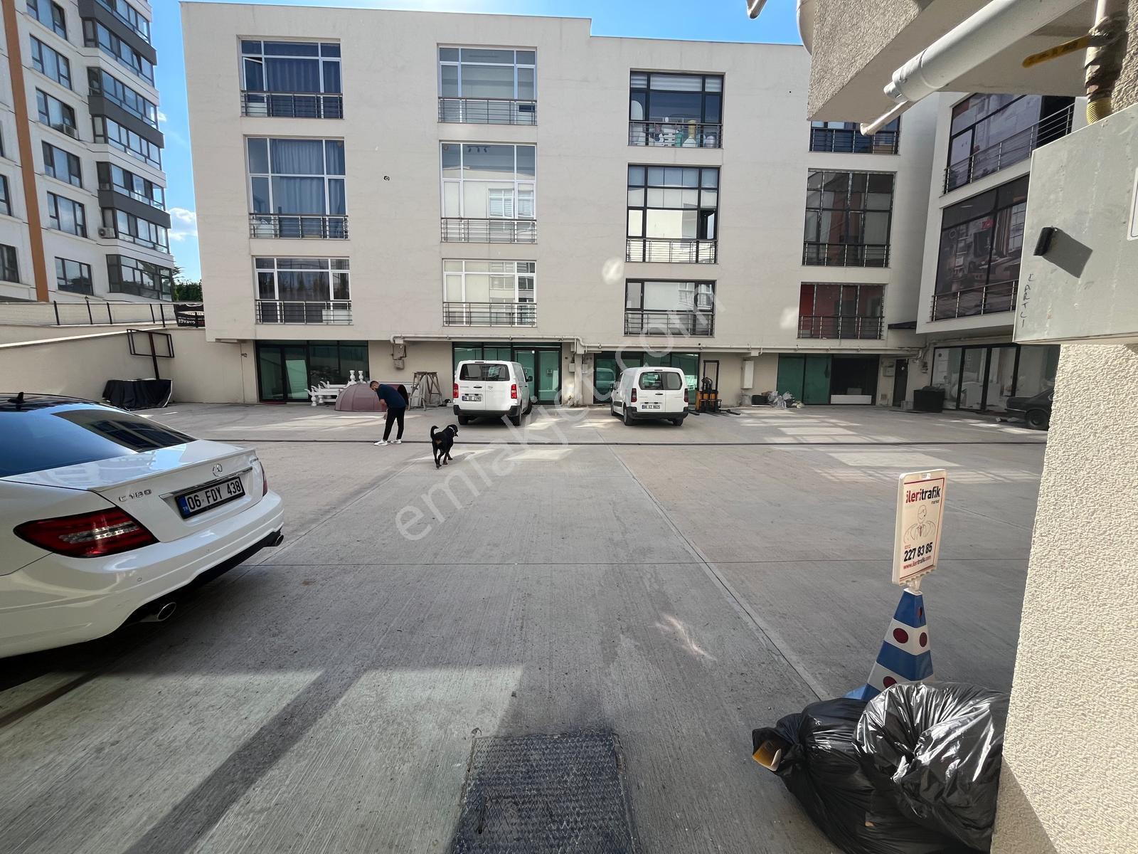 Bağlıca Bulvara Cephe 700 Metrekare Kullanım Alanını Ticari Tapu - Görsel 23