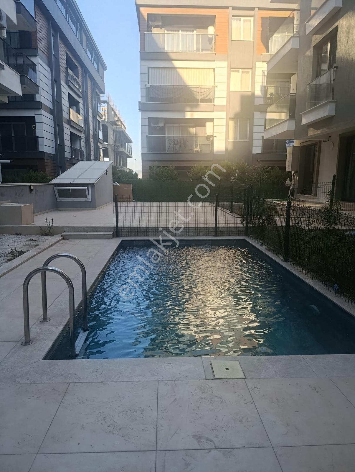 Binax Bakırçaygayrimenkulden Havuz Manzaralı 1+1 Daire Fırsatı - Görsel 7