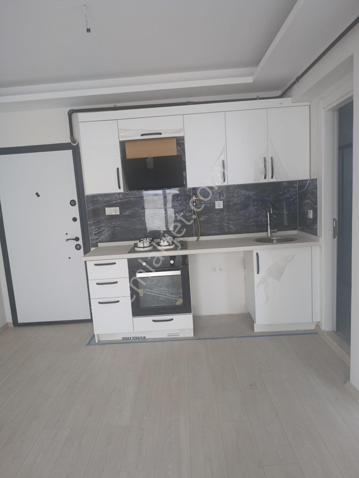 Binax Bakırçaygayrimenkulden Havuz Manzaralı 1+1 Daire Fırsatı - Görsel 18