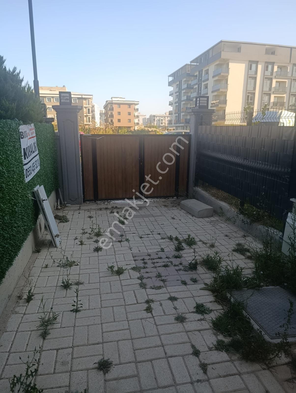 Binax Bakırçaygayrimenkulden Havuz Manzaralı 1+1 Daire Fırsatı - Görsel 25