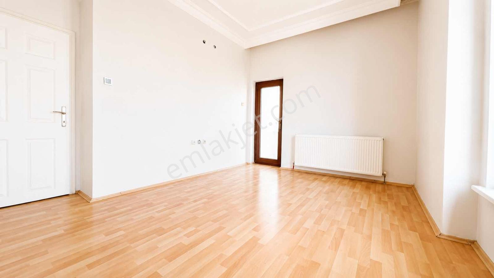 Konal / Tacettinveli Mah'de 3+1 Çift Banyolu Geniş Ferah Daire - Görsel 18