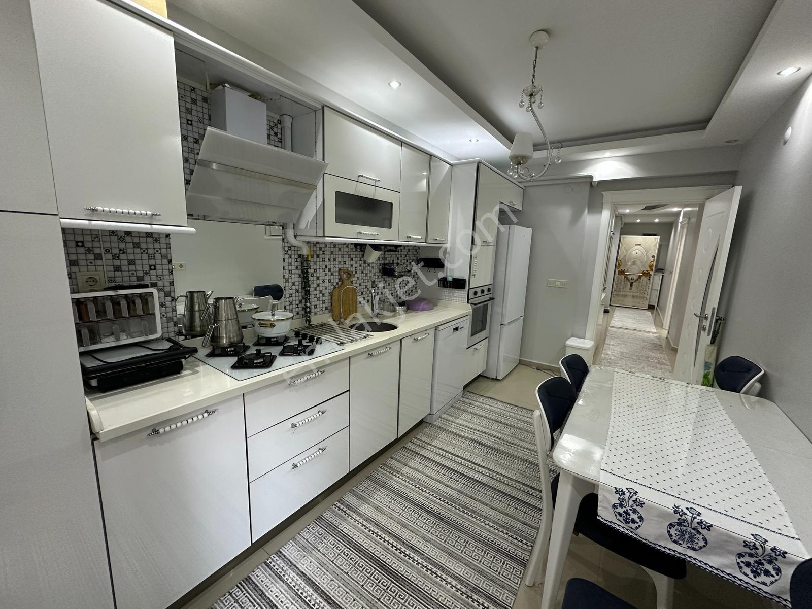 Ege Emlak'tan İspat Camide Lüks Eşyalı 2+1 Kiralık Daire - Görsel 31