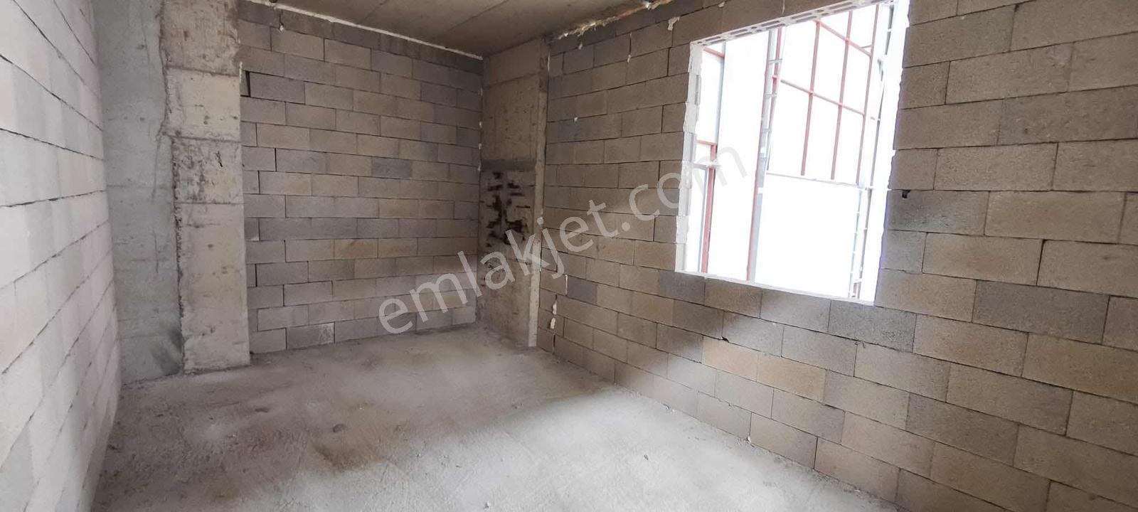 Saray 900 M2 Kapalı Köşe İskanlı Sıfır - Görsel 11