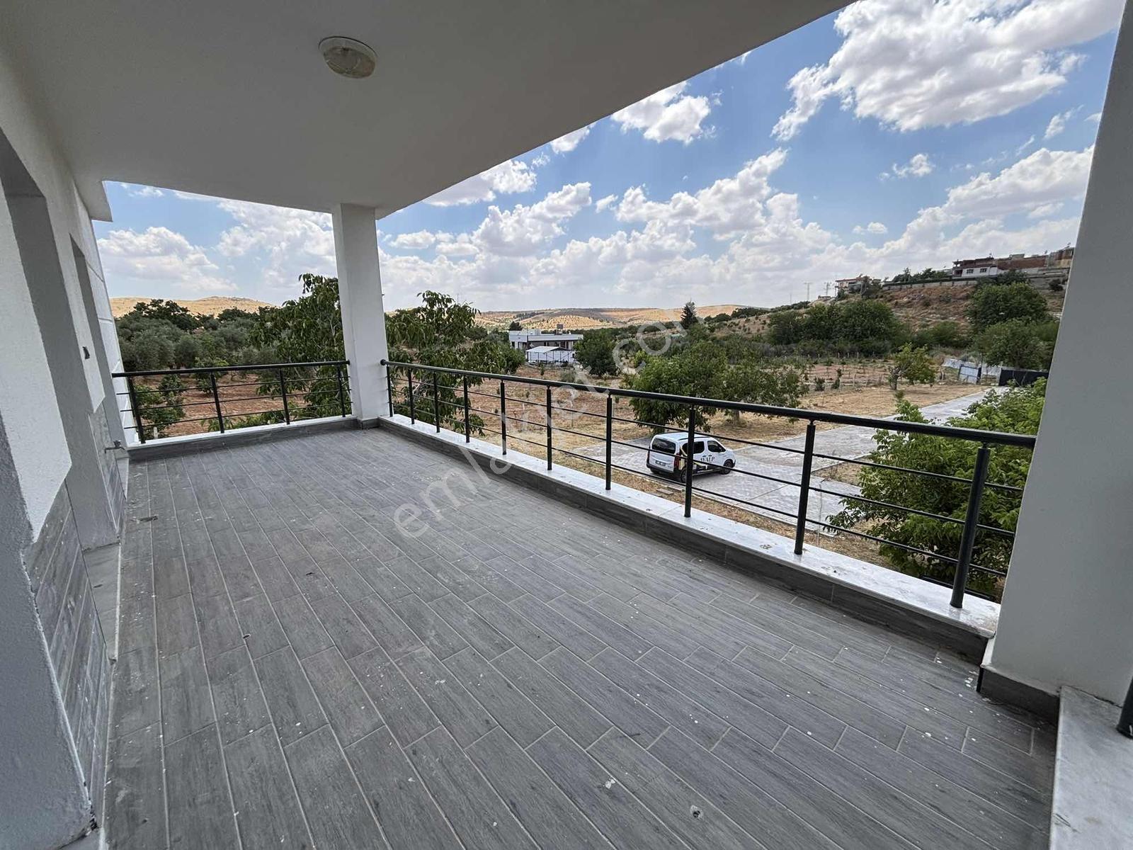 Ormanın Eteğinde 3,500m2 Lüks 4+1 Villa - Görsel 16