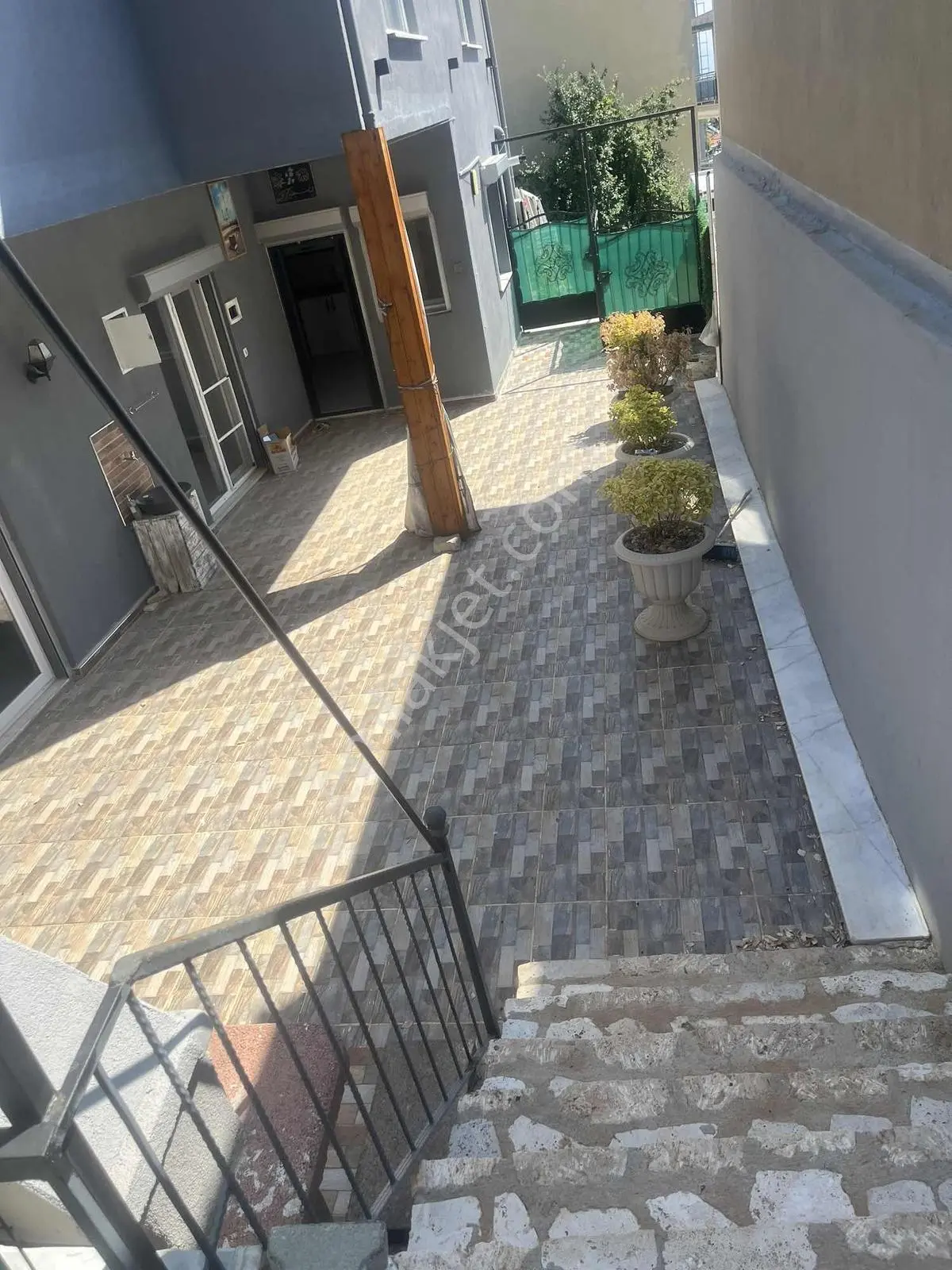 Atabey'den Başkarcı Merkezinde Bahçe İçinde Müstakil Ev - Görsel 5